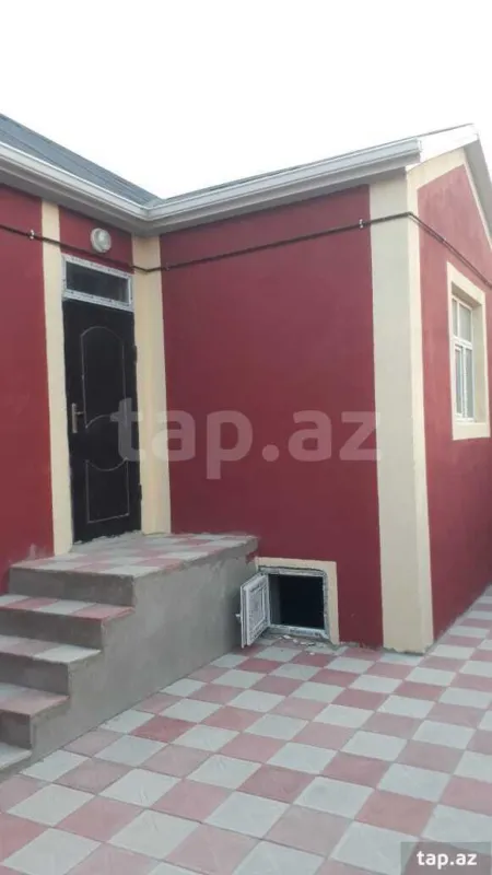 Satılır 4 otaqlı həyət evi