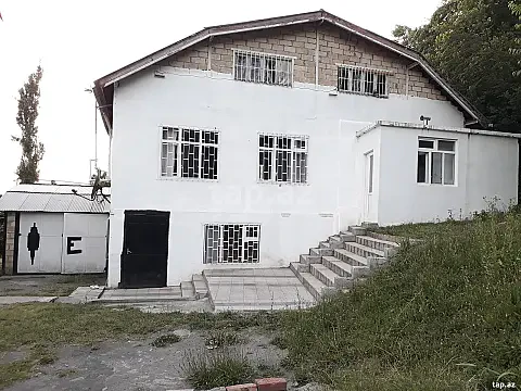 Satılır 4 otaqlı həyət evi 140 m² — Balakən 4 otaq 140.00 m²