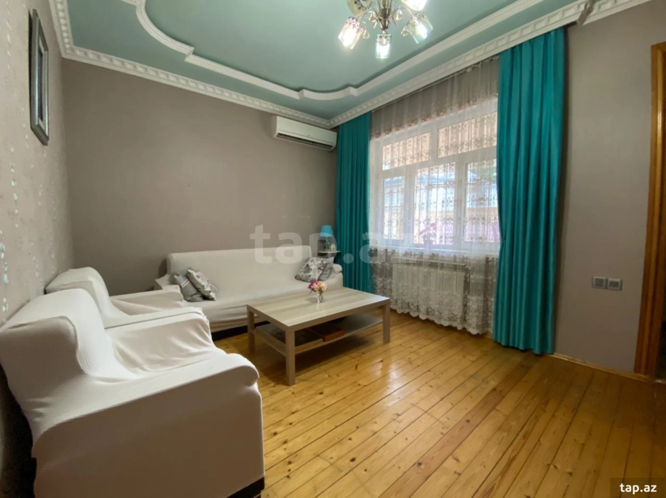 Satılır 4 otaqlı həyət evi