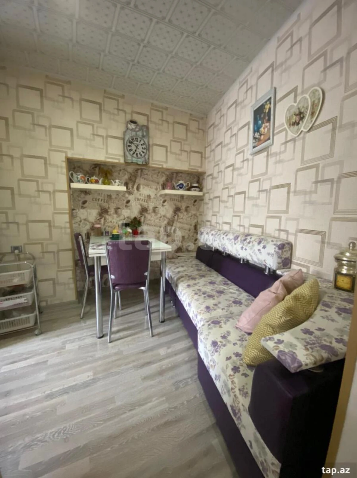 Satılır 4 otaqlı həyət evi