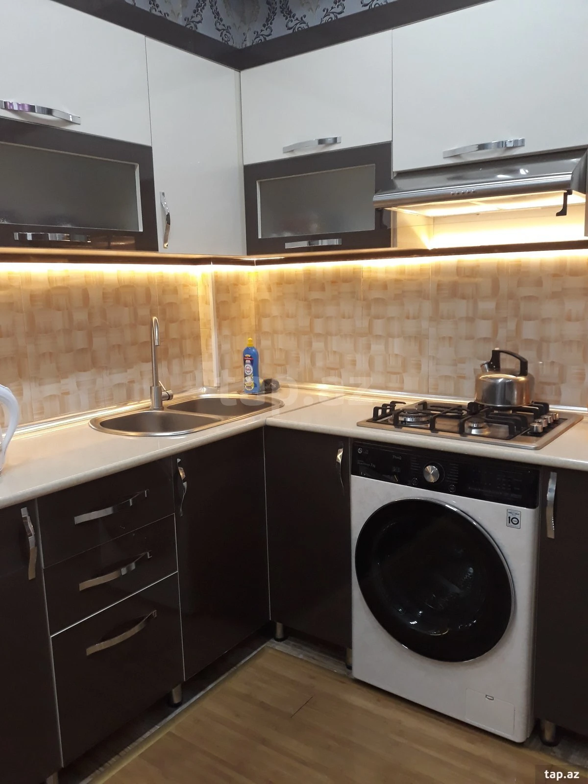 Satılır 3 otaqlı yeni tikili 90 m²