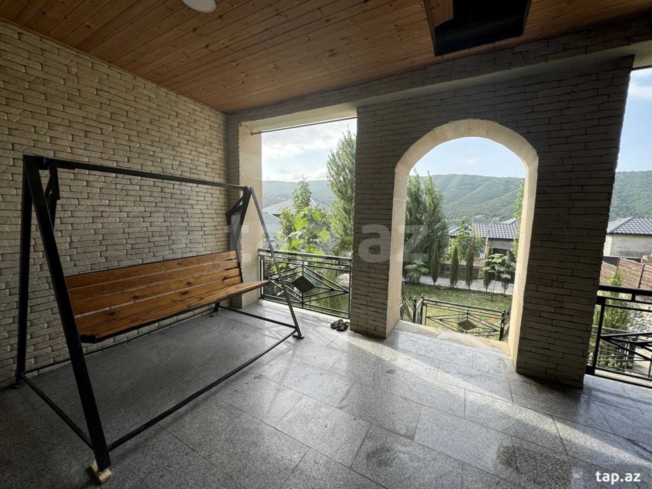 Kirayə verilir 2 otaqlı həyət evi