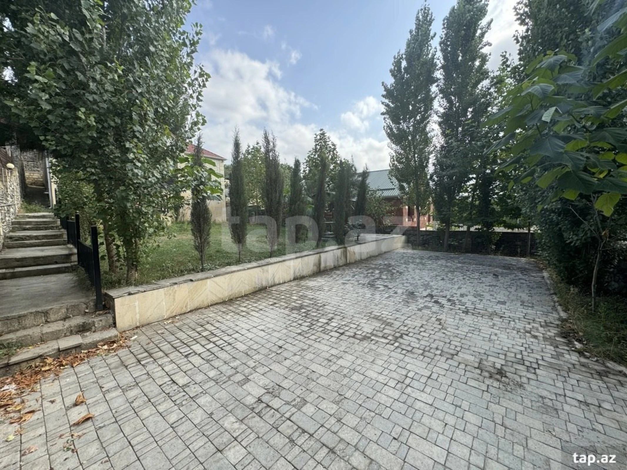 Kirayə verilir 2 otaqlı həyət evi