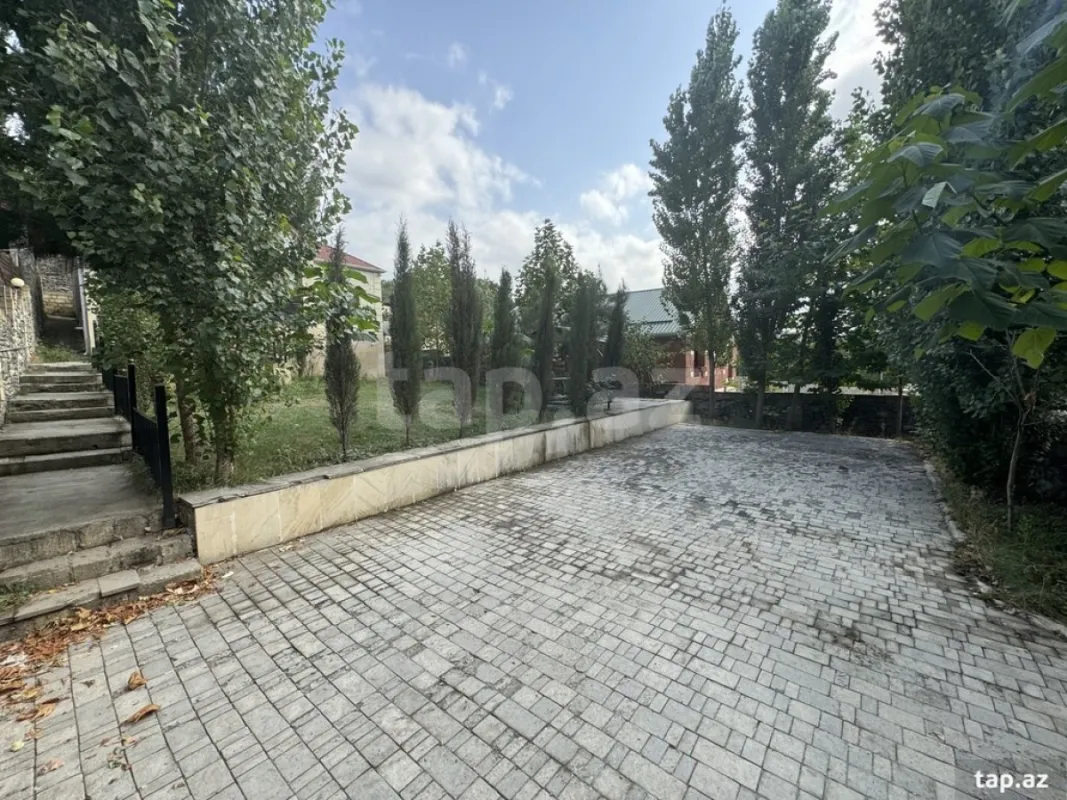 Kirayə verilir 2 otaqlı həyət evi