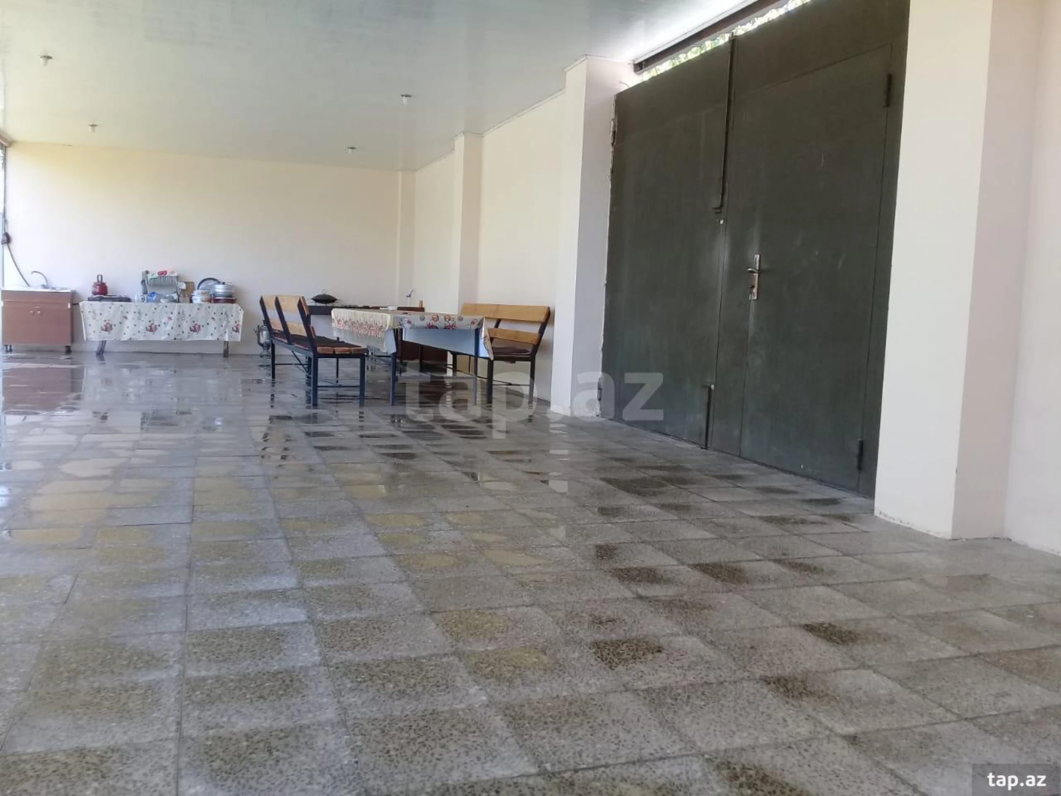 Kirayə verilir 4 otaqlı həyət evi