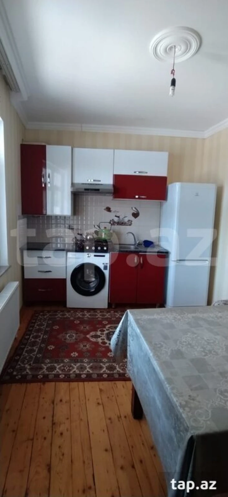 Kirayə verilir 3 otaqlı həyət evi