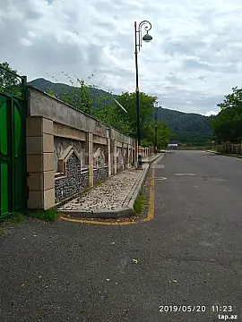 Kirayə verilir 3 otaqlı həyət evi