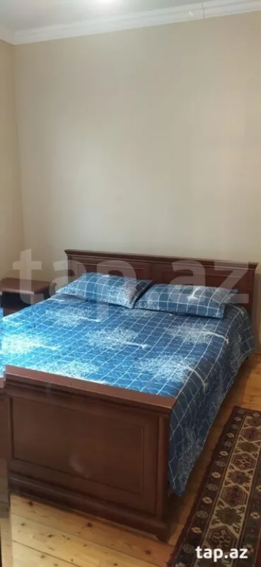 Kirayə verilir 3 otaqlı həyət evi