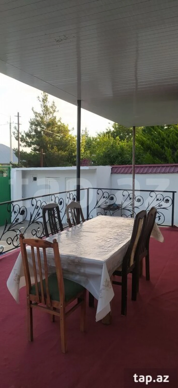 Kirayə verilir 3 otaqlı həyət evi