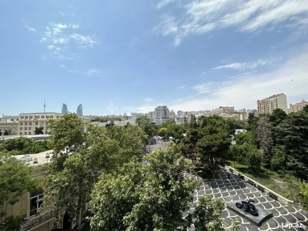 Kirayə verilir 2 otaqlı mənzil 36 m²