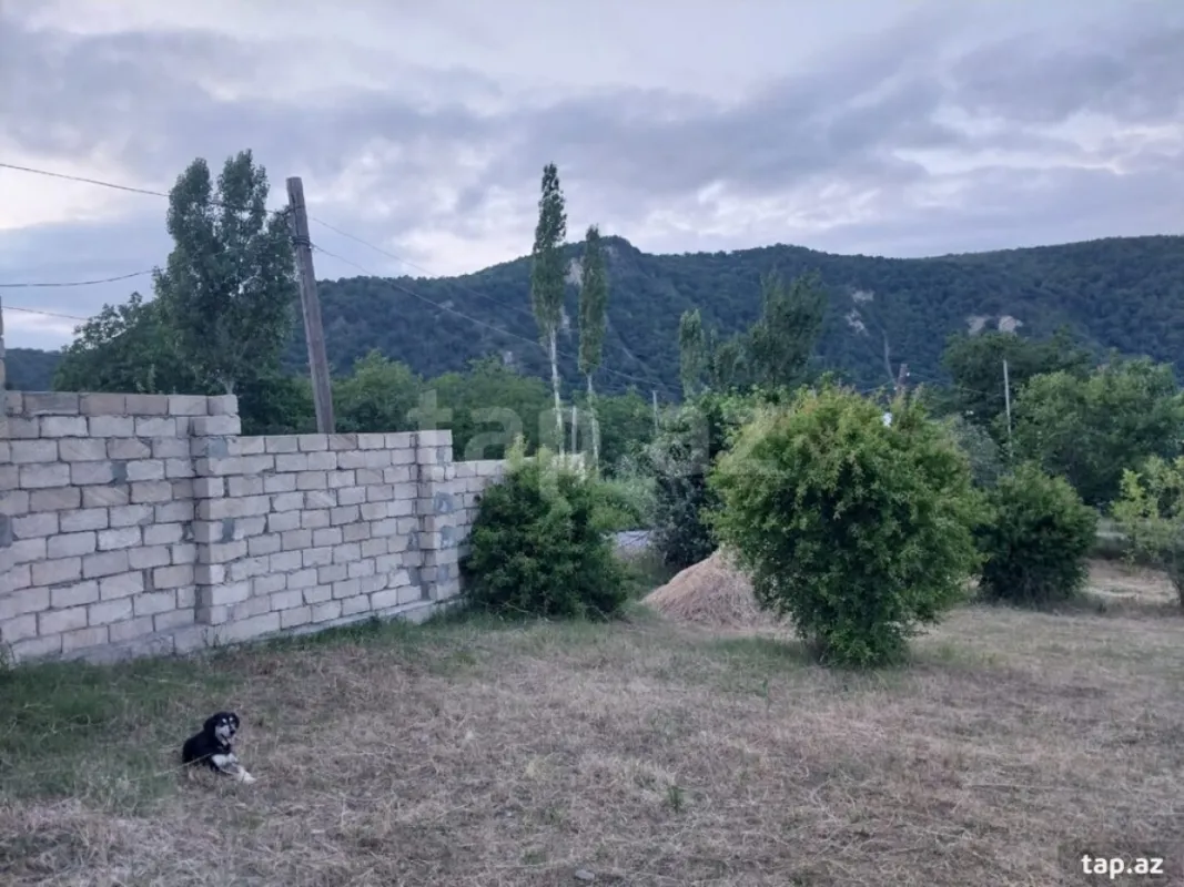 Satılır 3 otaqlı həyət evi