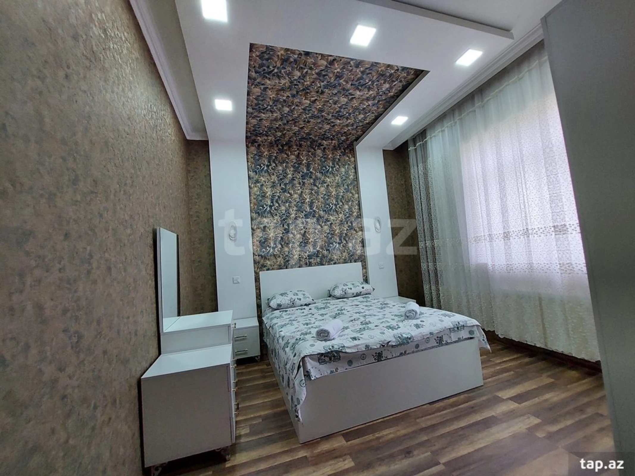 Kirayə verilir 3 otaqlı həyət evi