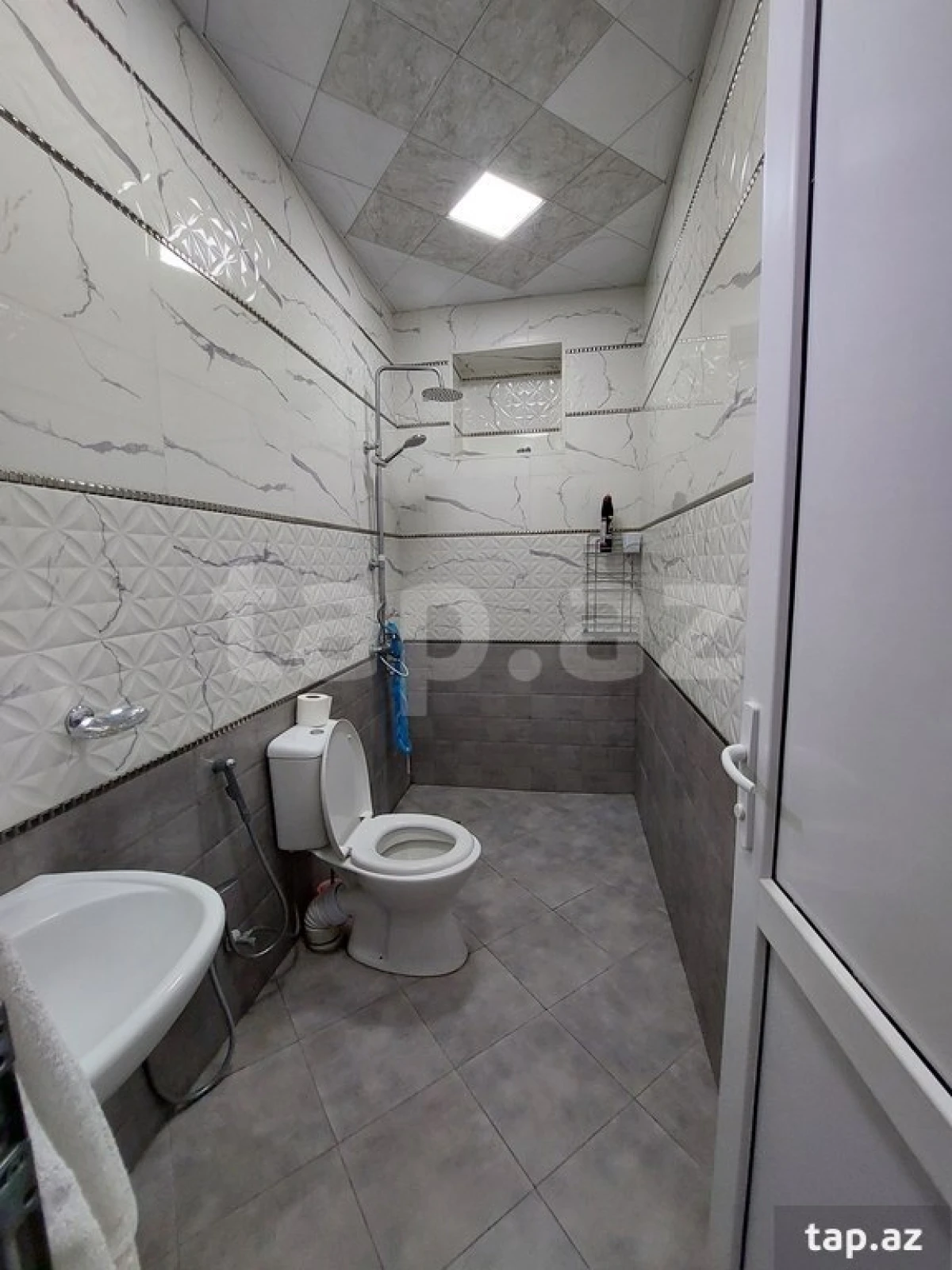 Kirayə verilir 3 otaqlı həyət evi