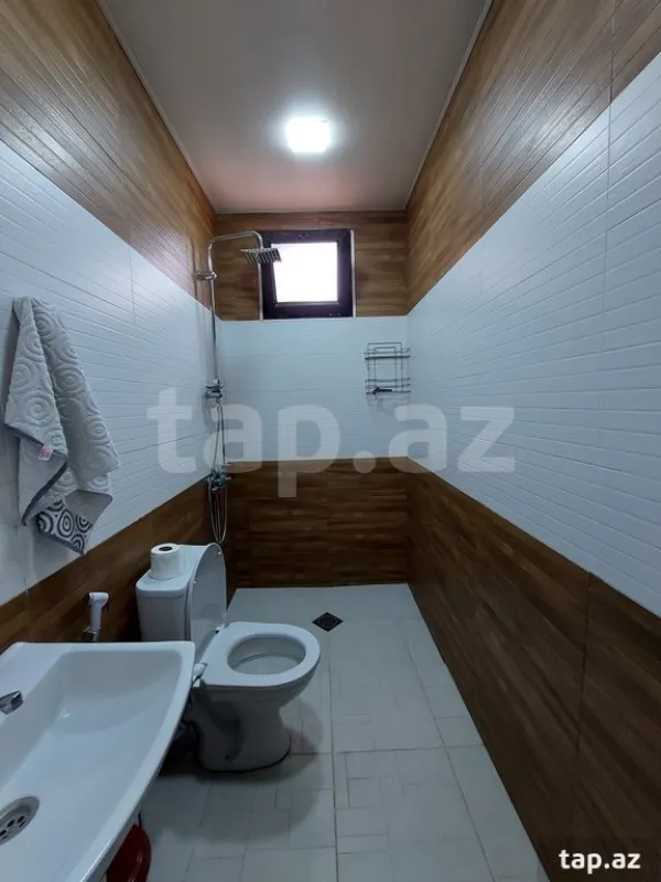 Kirayə verilir 3 otaqlı həyət evi