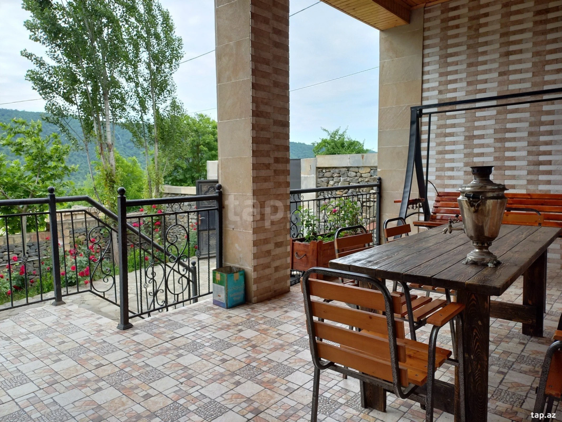 Kirayə verilir 3 otaqlı həyət evi