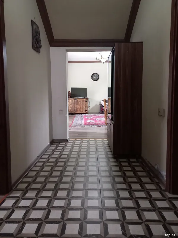 Kirayə verilir 3 otaqlı həyət evi
