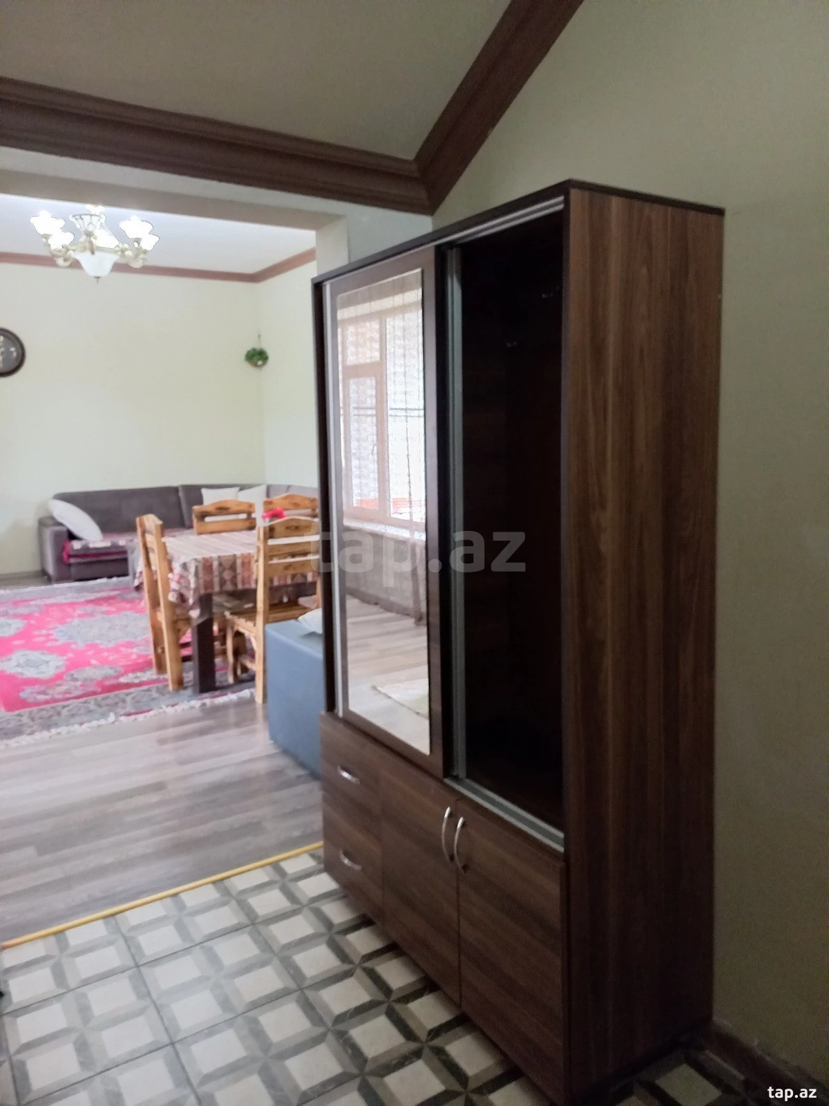 Kirayə verilir 3 otaqlı həyət evi