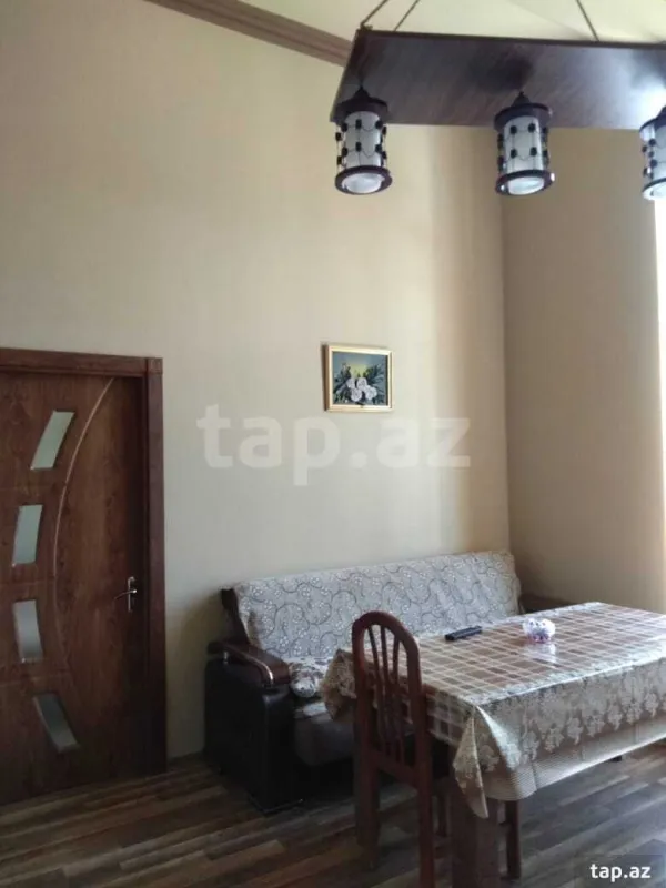 Kirayə verilir 3 otaqlı həyət evi