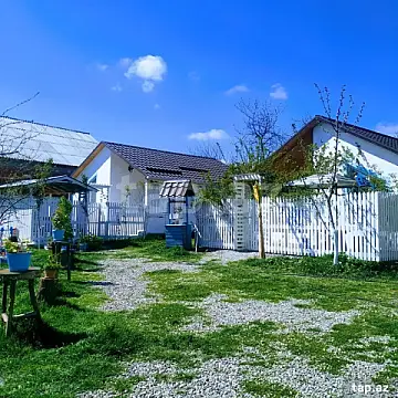 Kirayə verilir 2 otaqlı həyət evi