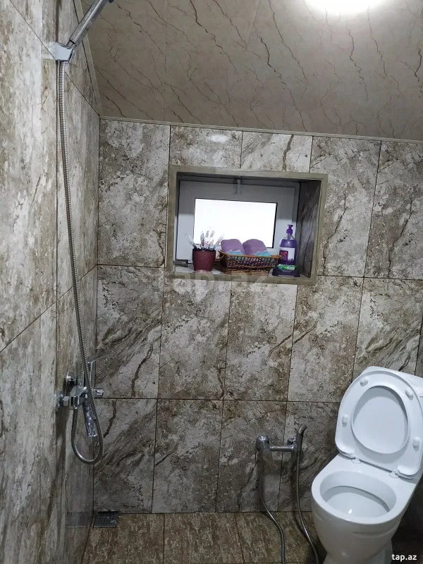 Kirayə verilir 2 otaqlı həyət evi