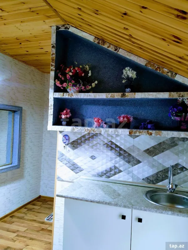 Kirayə verilir 2 otaqlı həyət evi