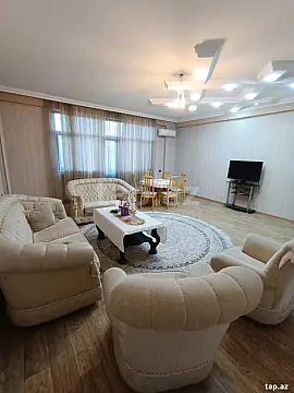 Kirayə verilir 3 otaqlı yeni tikili 160 m² — Bakı 3 otaq 160.00 m²