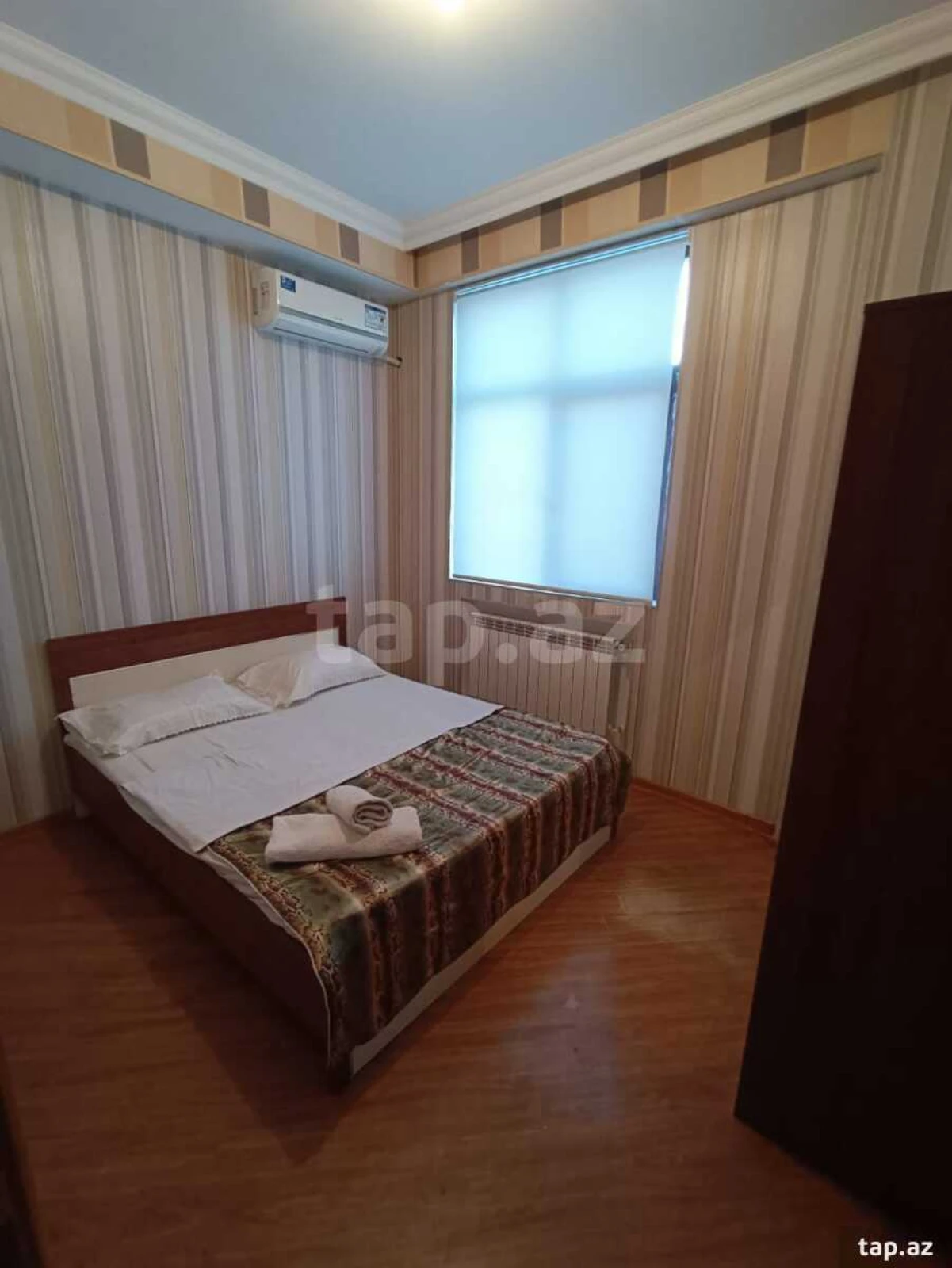 Kirayə verilir 3 otaqlı yeni tikili 160 m²