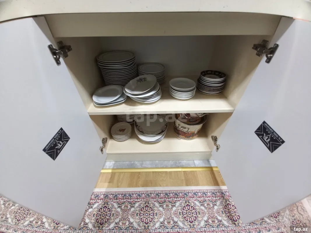 Kirayə verilir 2 otaqlı həyət evi