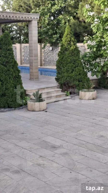 Kirayə verilir 4 otaqlı həyət evi