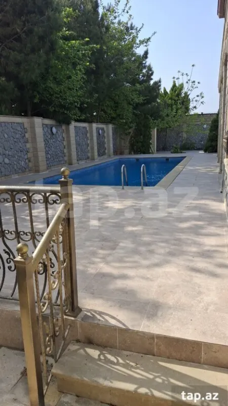 Kirayə verilir 4 otaqlı həyət evi