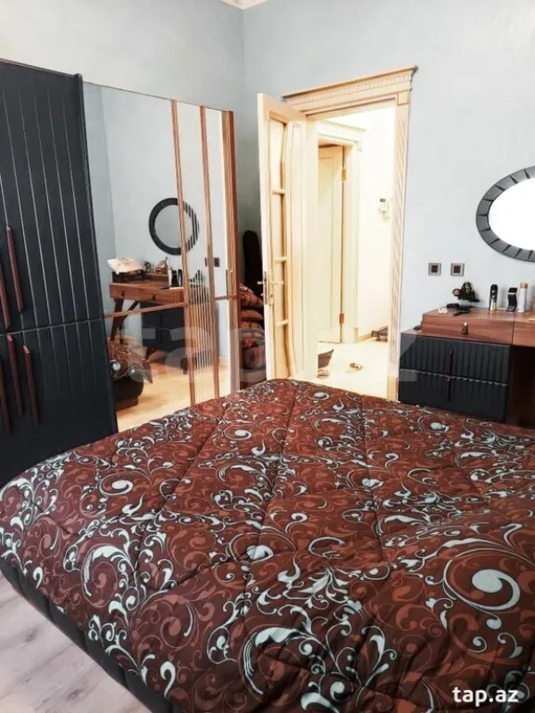 Kirayə verilir 4 otaqlı həyət evi