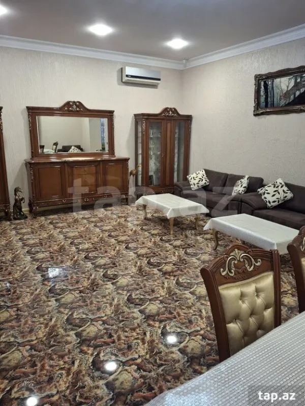 Kirayə verilir 4 otaqlı həyət evi