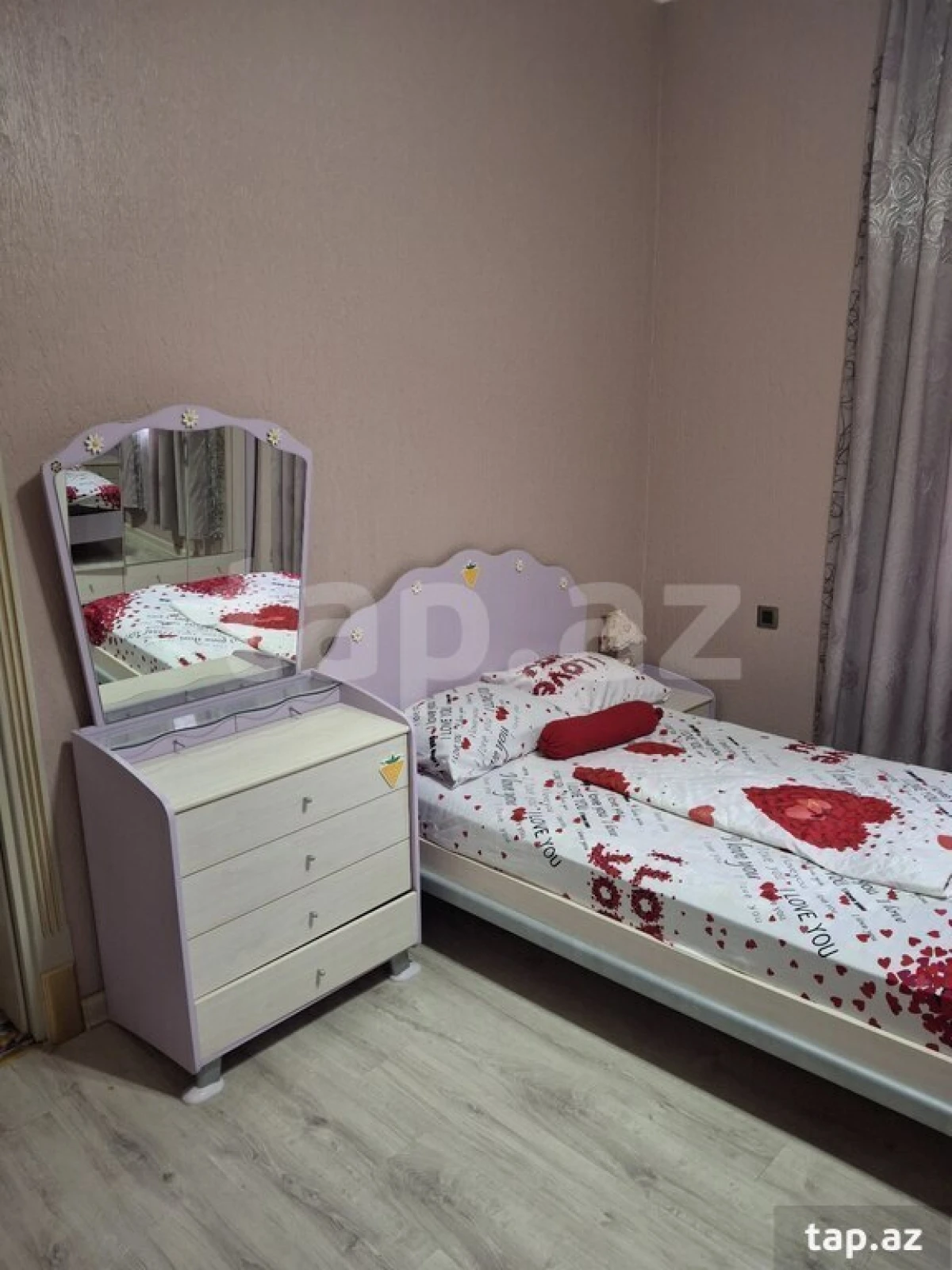 Kirayə verilir 4 otaqlı həyət evi