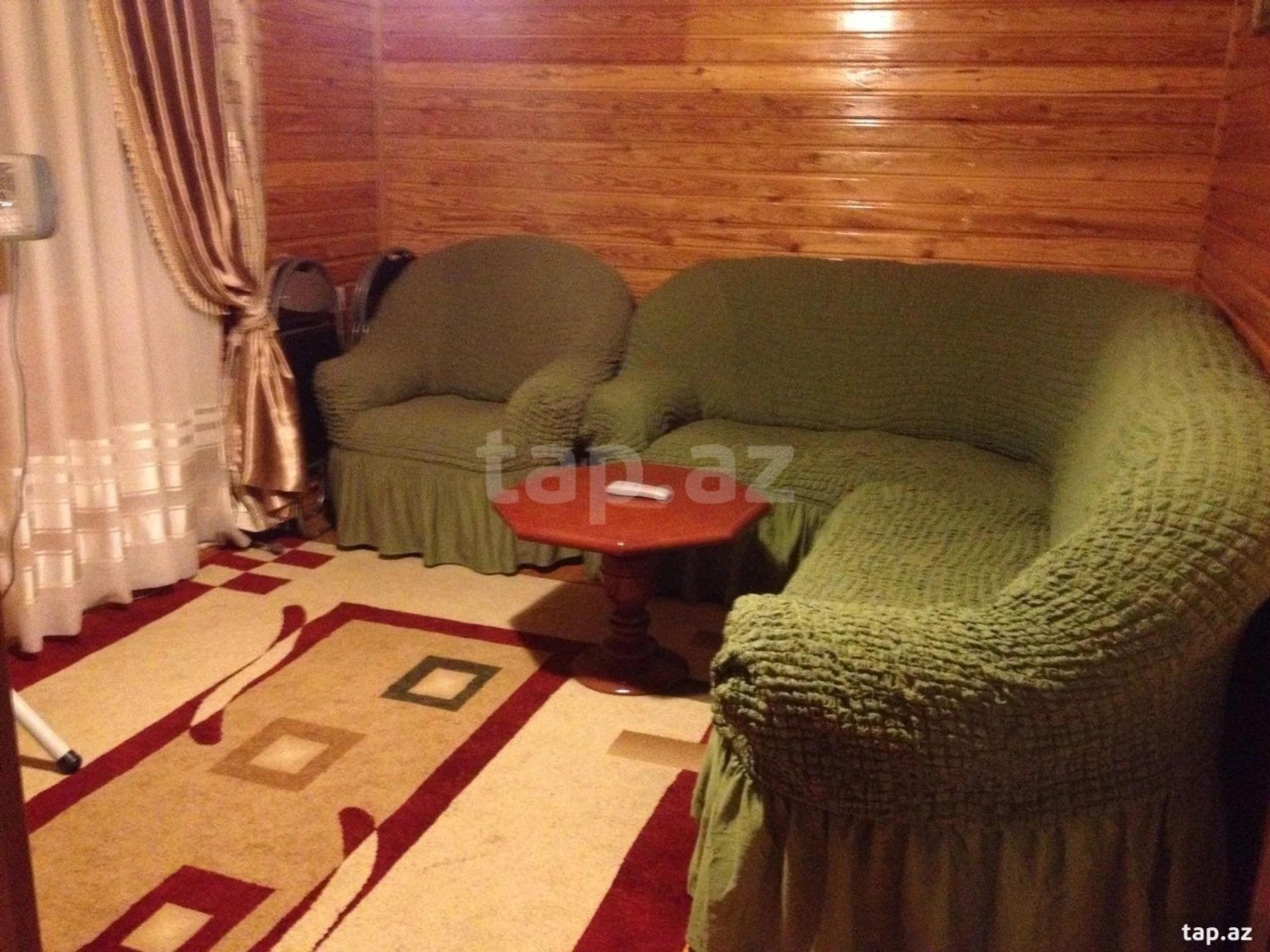 Kirayə verilir 2 otaqlı həyət evi