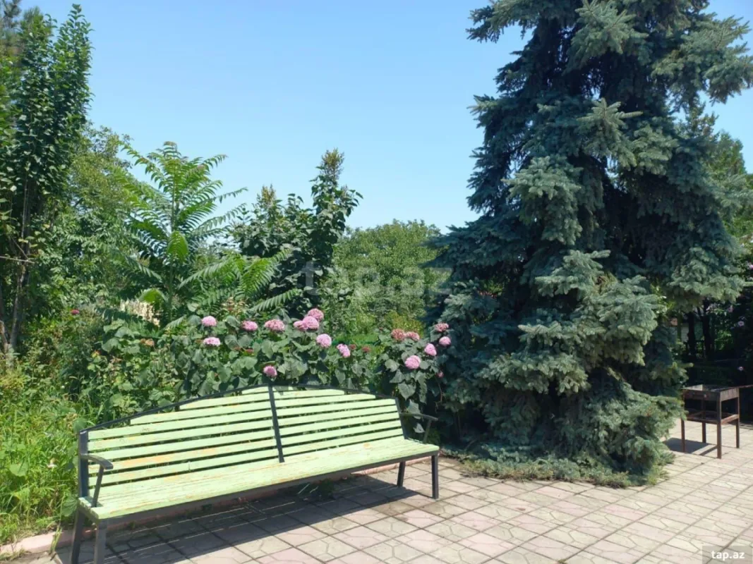 Kirayə verilir 4 otaqlı həyət evi