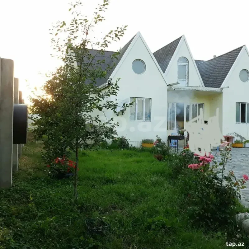 Kirayə verilir 3 otaqlı həyət evi 300 m²