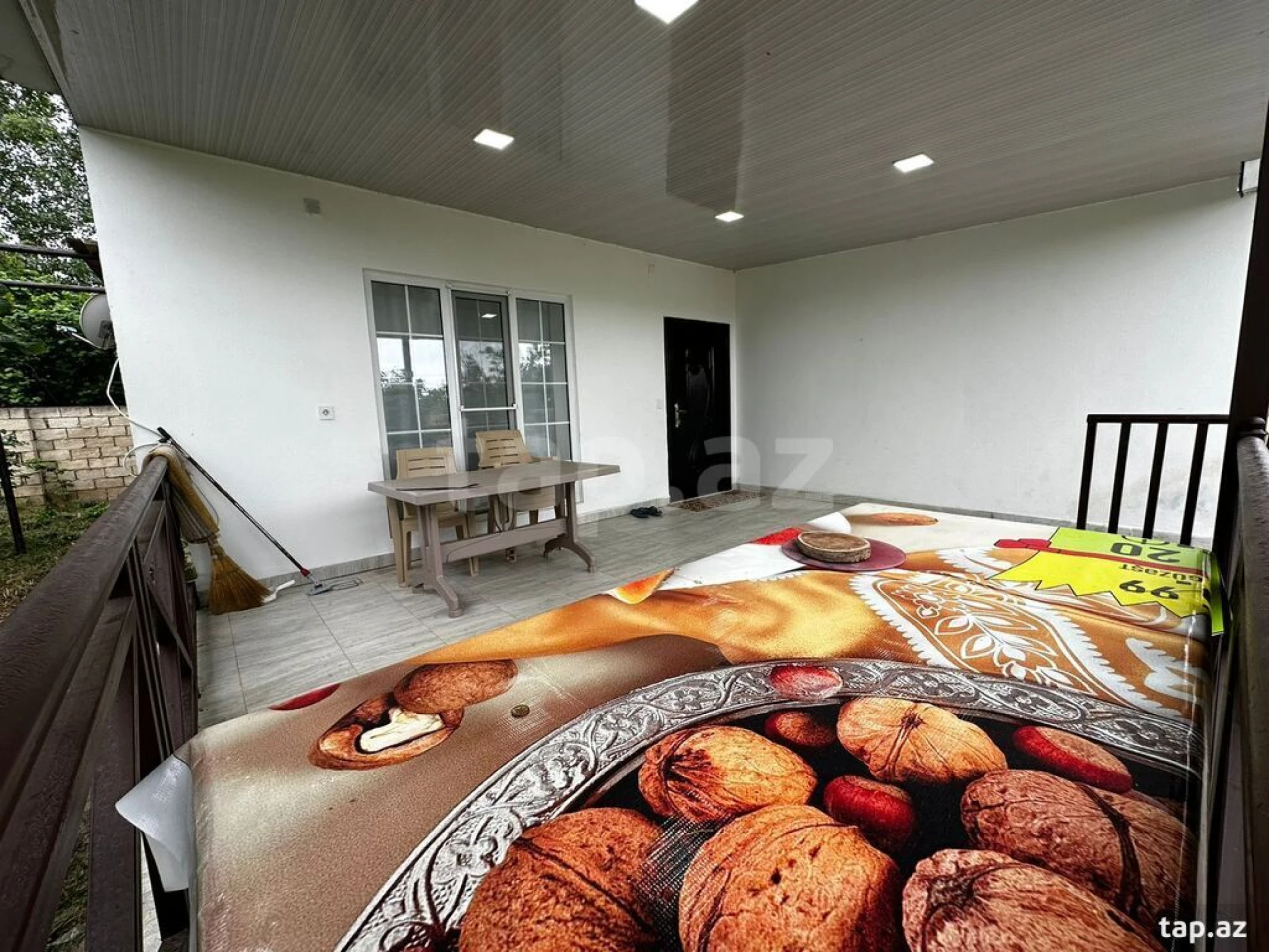 Kirayə verilir 4 otaqlı həyət evi