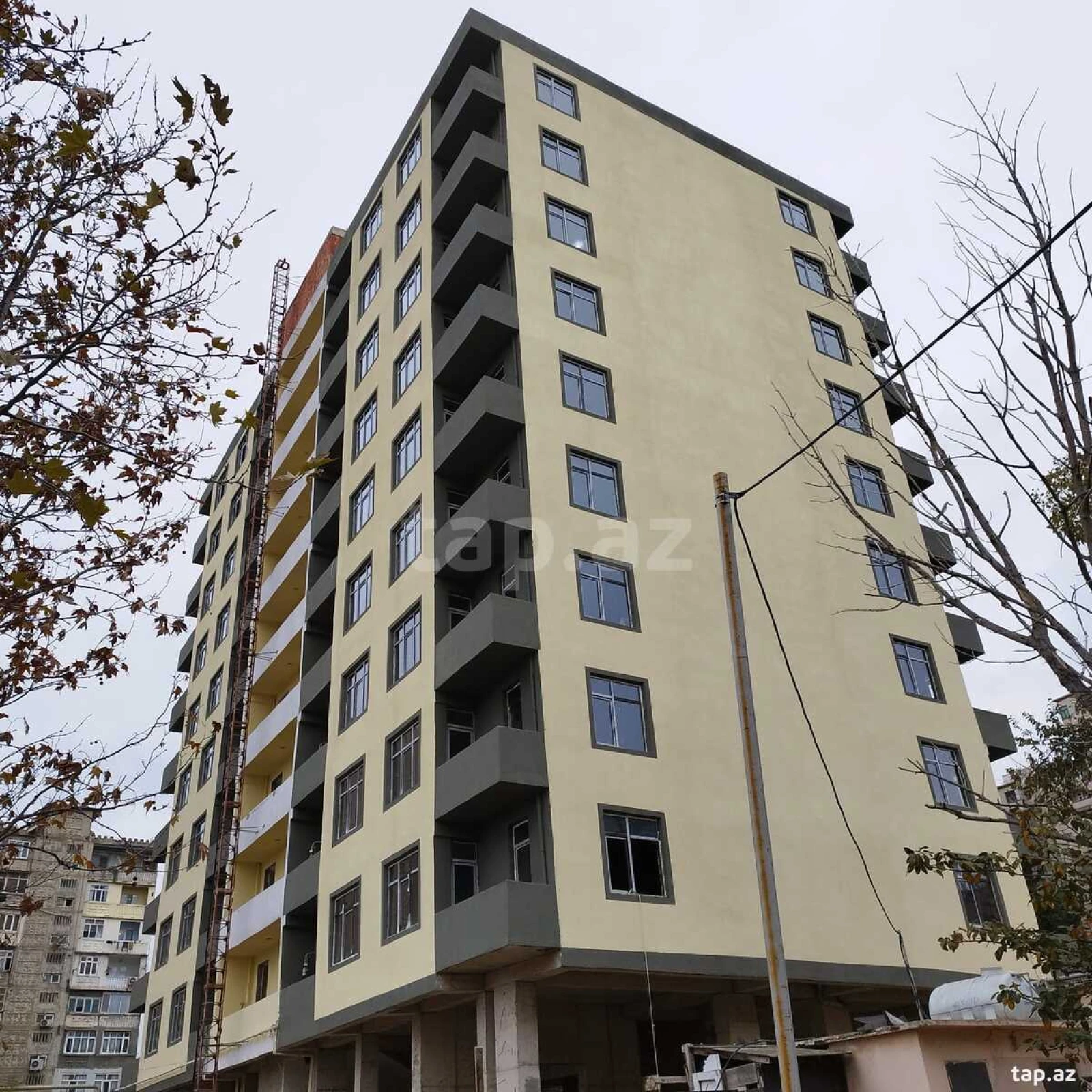 Satılır 3 otaqlı yeni tikili 127.5 m²