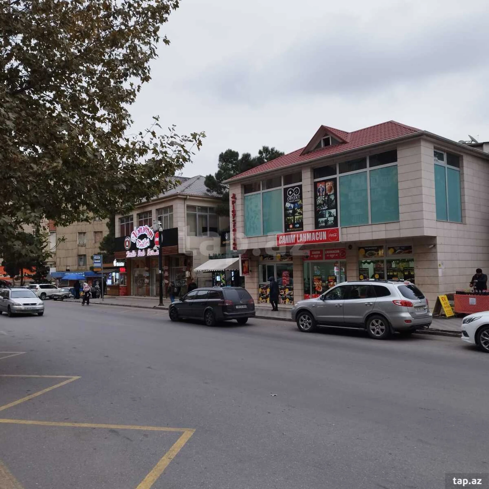 Satılır 3 otaqlı yeni tikili 127.5 m²