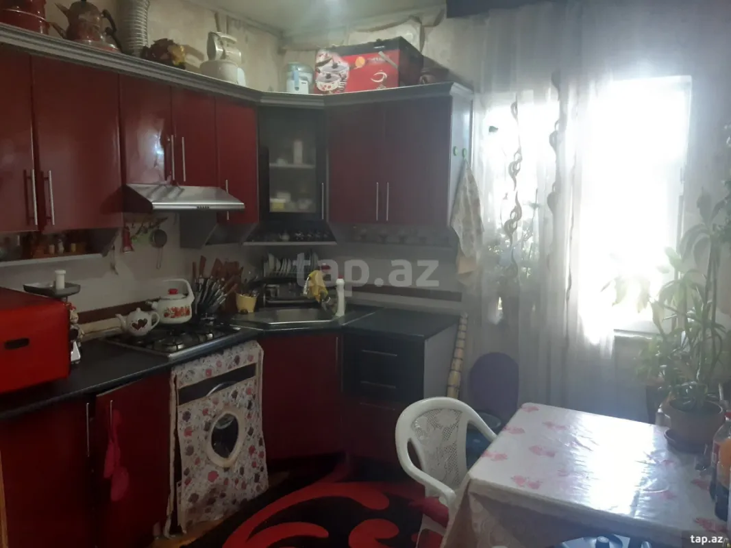 Satılır 3 otaqlı həyət evi