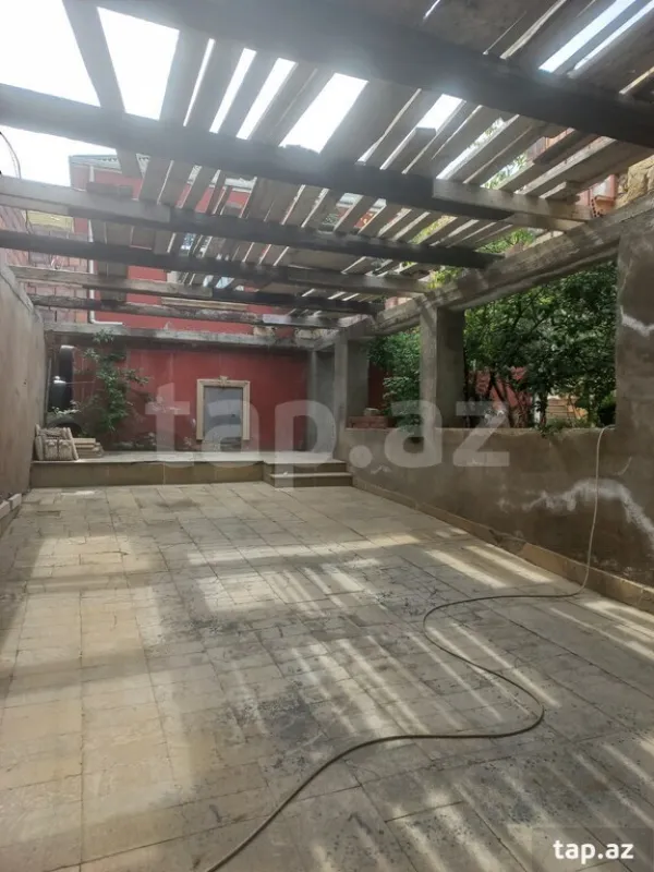 Satılır 3 otaqlı həyət evi