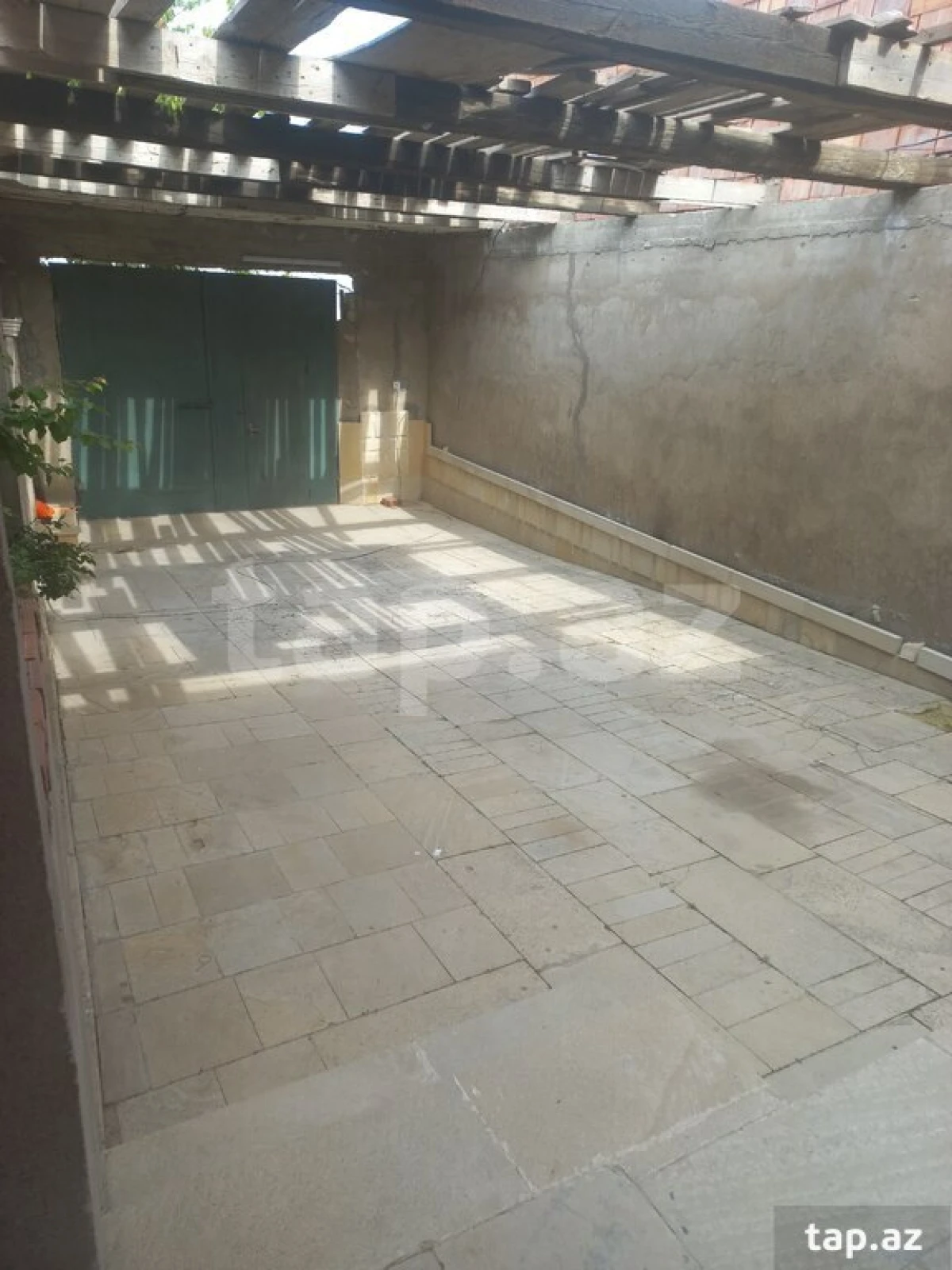 Satılır 3 otaqlı həyət evi