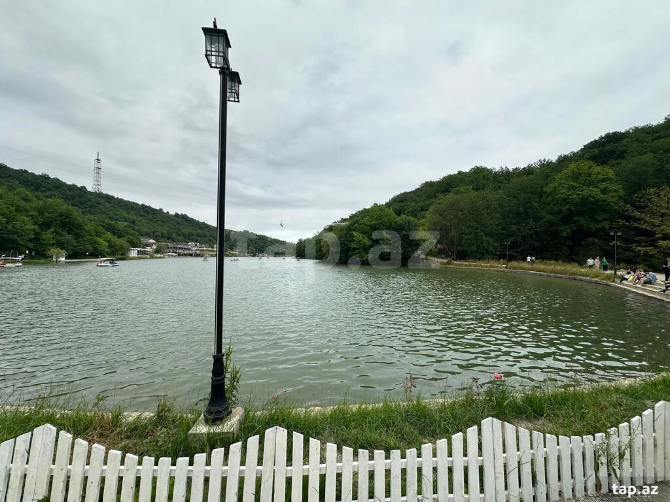 Kirayə verilir 3 otaqlı həyət evi