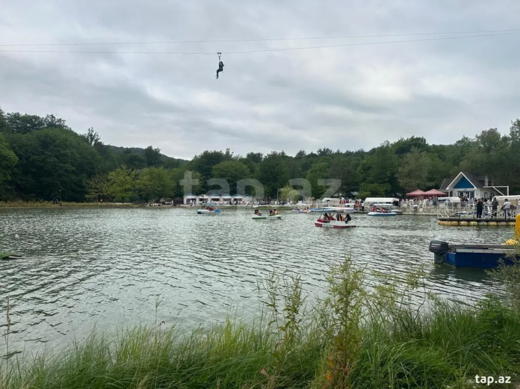 Kirayə verilir 3 otaqlı həyət evi