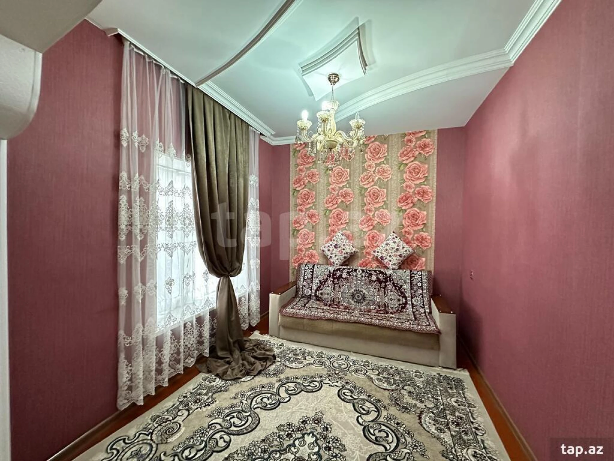 Kirayə verilir 3 otaqlı həyət evi