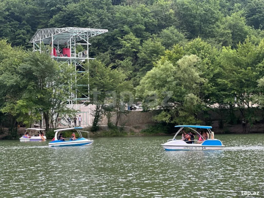 Kirayə verilir 3 otaqlı həyət evi