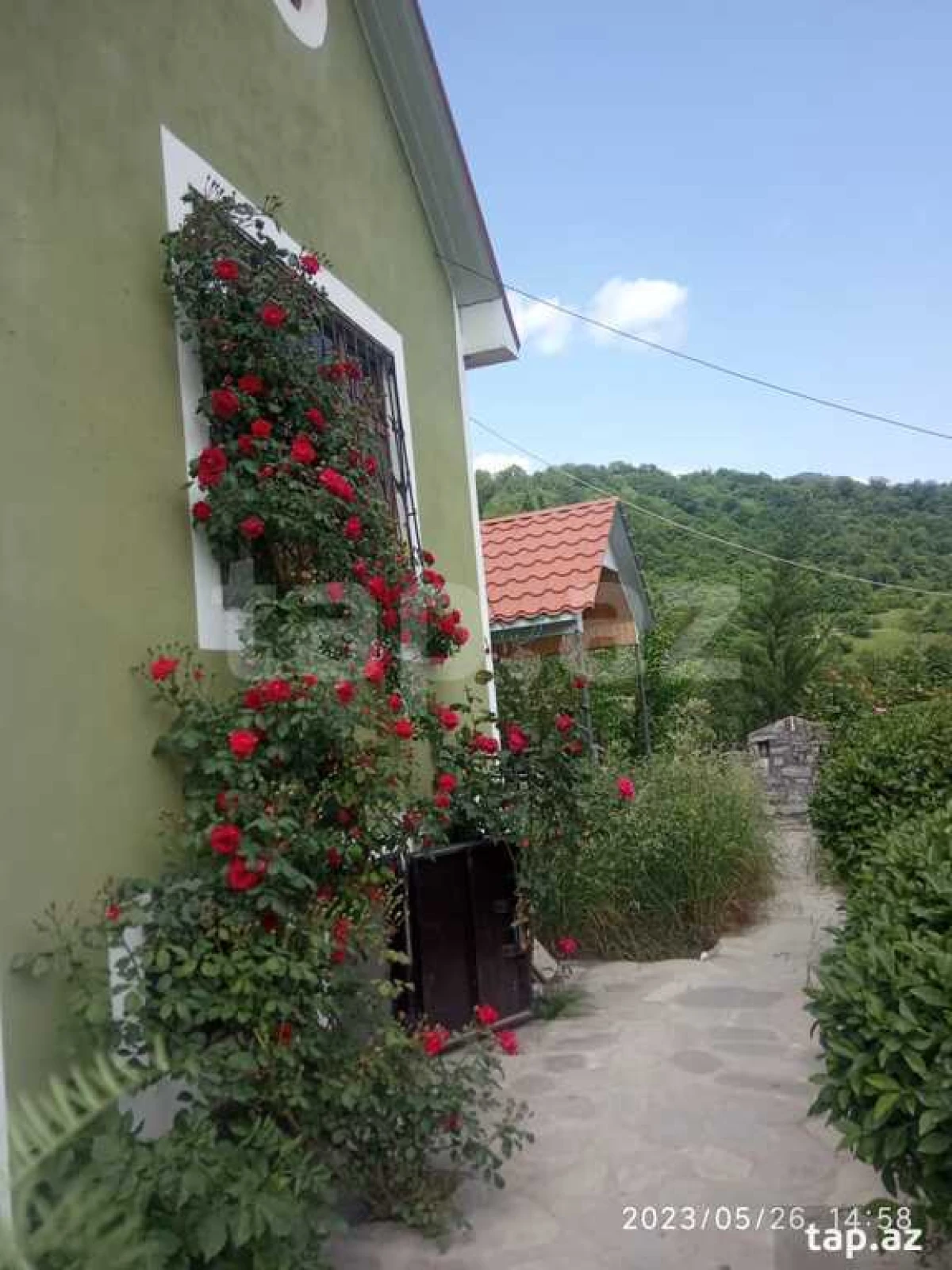 Kirayə verilir 3 otaqlı həyət evi