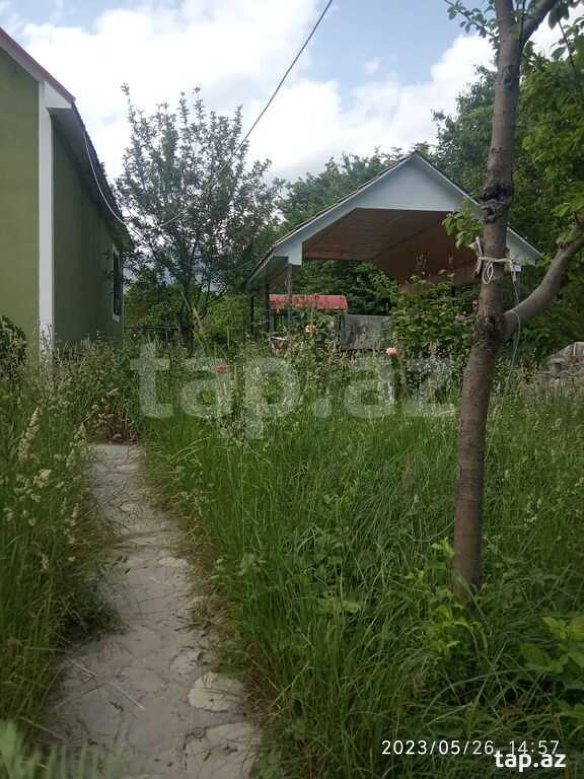 Kirayə verilir 3 otaqlı həyət evi