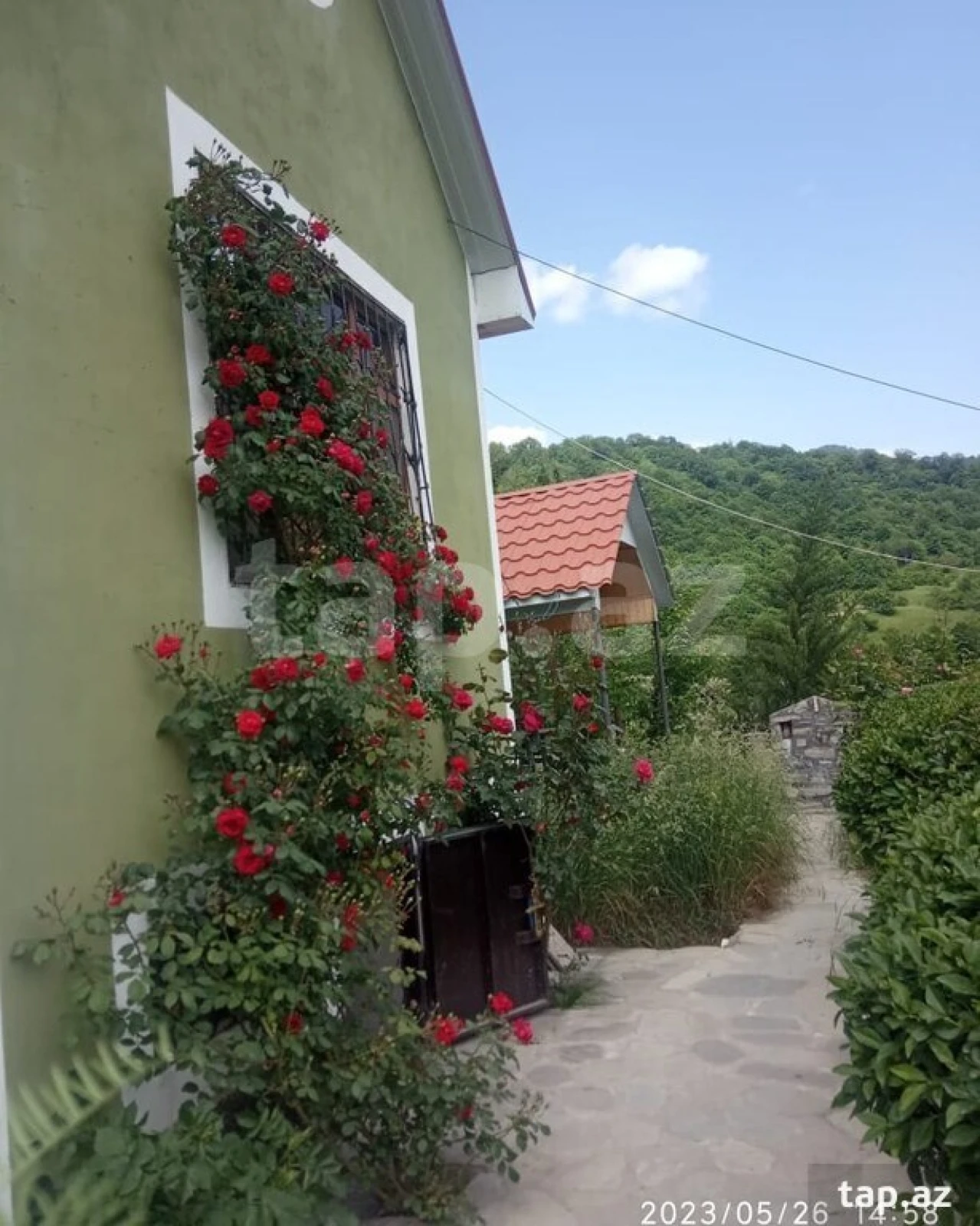 Kirayə verilir 3 otaqlı həyət evi