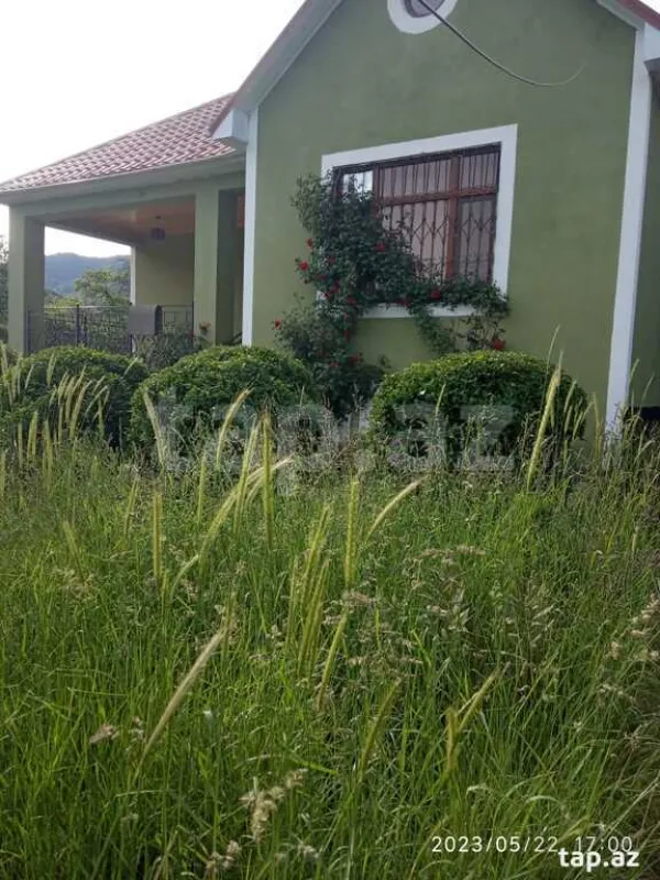 Kirayə verilir 3 otaqlı həyət evi